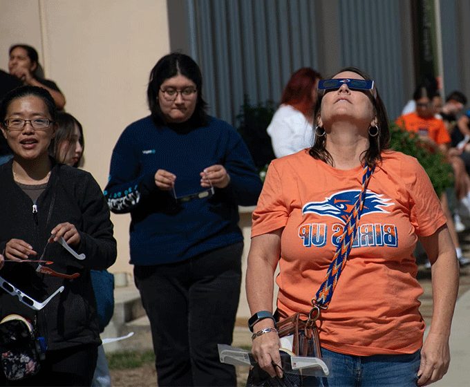 Students to enjoy up-close view of eclipse at <a href='http://ad9.ngskmc-eis.net'>在线博彩</a> Main Campus